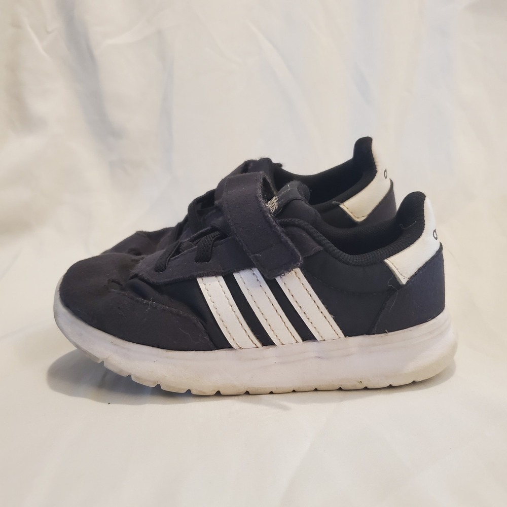 Adidas Run 70S 2.0 Kid Shoes Sz 9k Running Black White Suede Hook & Loop Sneaker